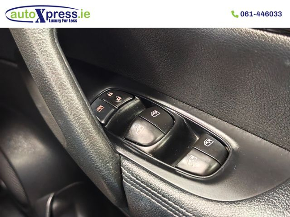 2019 Nissan Qashqai - image 31