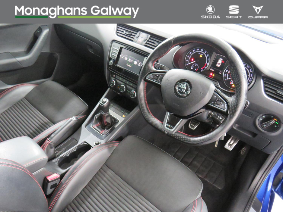 2016 Skoda Octavia - image 22