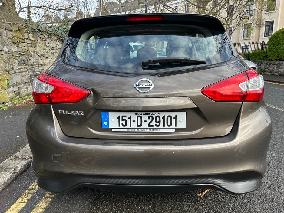 2015 Nissan Pulsar - image 7