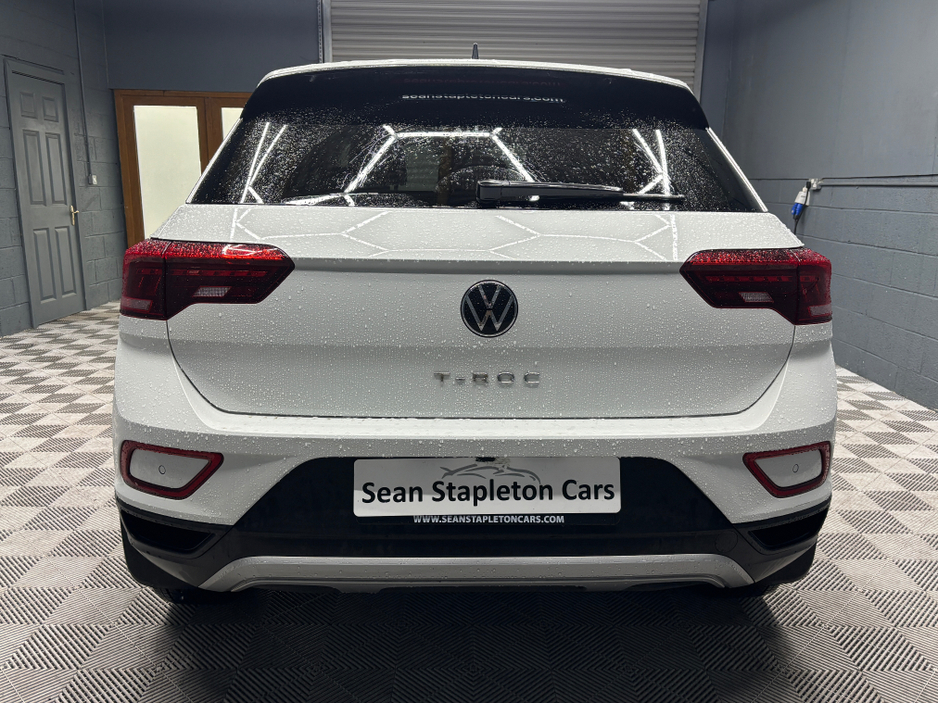 2024 Volkswagen T-Roc LIFE 2.0 TDI MANUAL 6SPEED FWD 116HP 5 €29,950