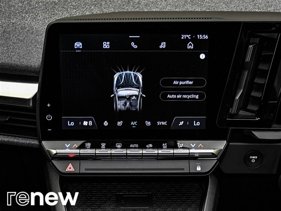 2023 Renault Megane E-Tech - image 28