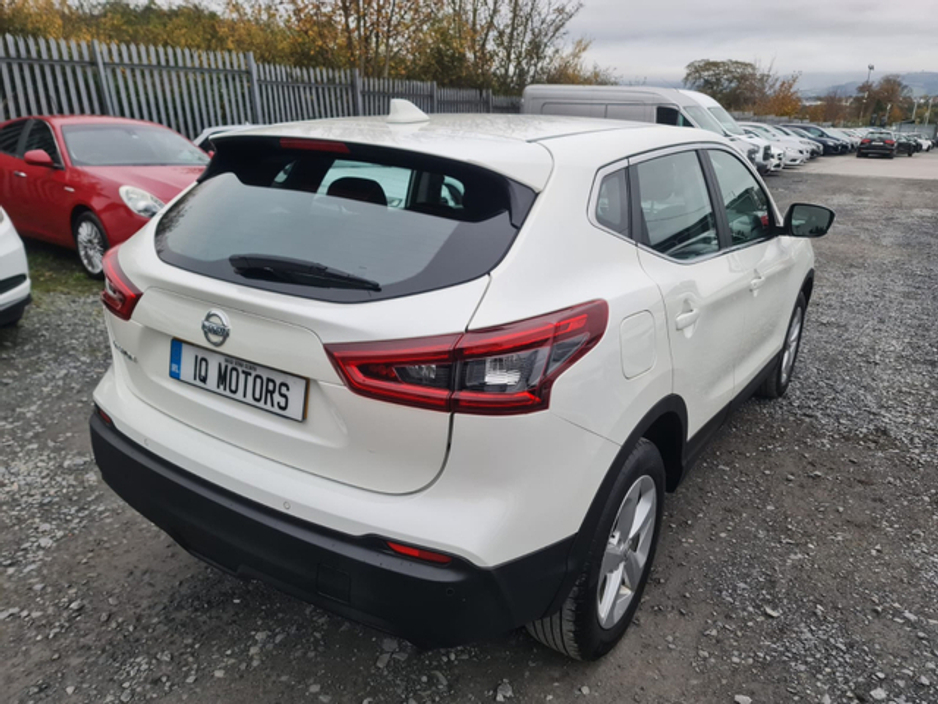 2019 Nissan Qashqai - image 6