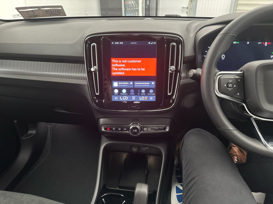 2026 Volvo EX40 PLUS BEV *466KMS RANGE* €110 P/W ON PCP €48,990