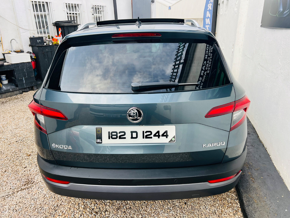 2018 Skoda Karoq - image 4