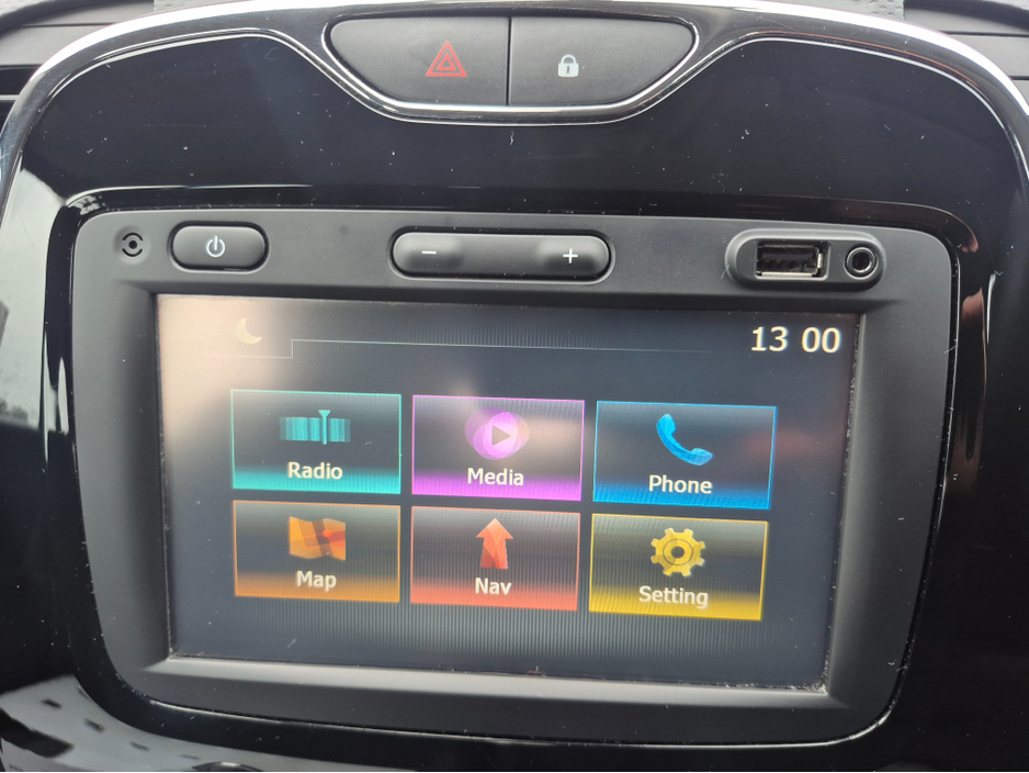 2016 Renault Captur - image 3