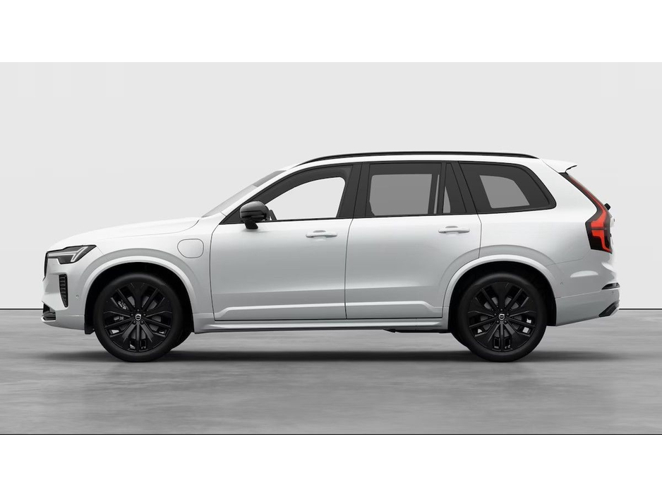 2026 Volvo XC90 - image 7