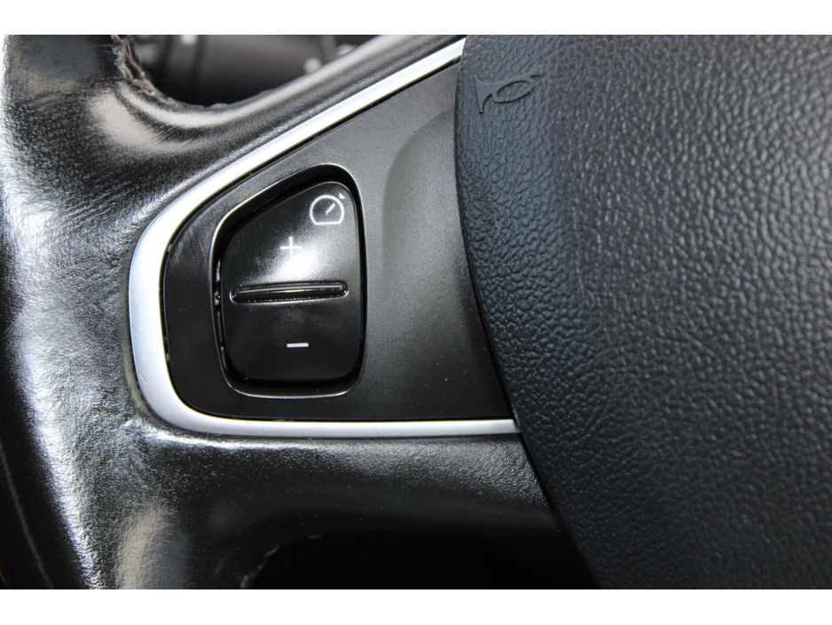 2018 Renault Captur dCi 90 SIGNATURE X NAV €13,950