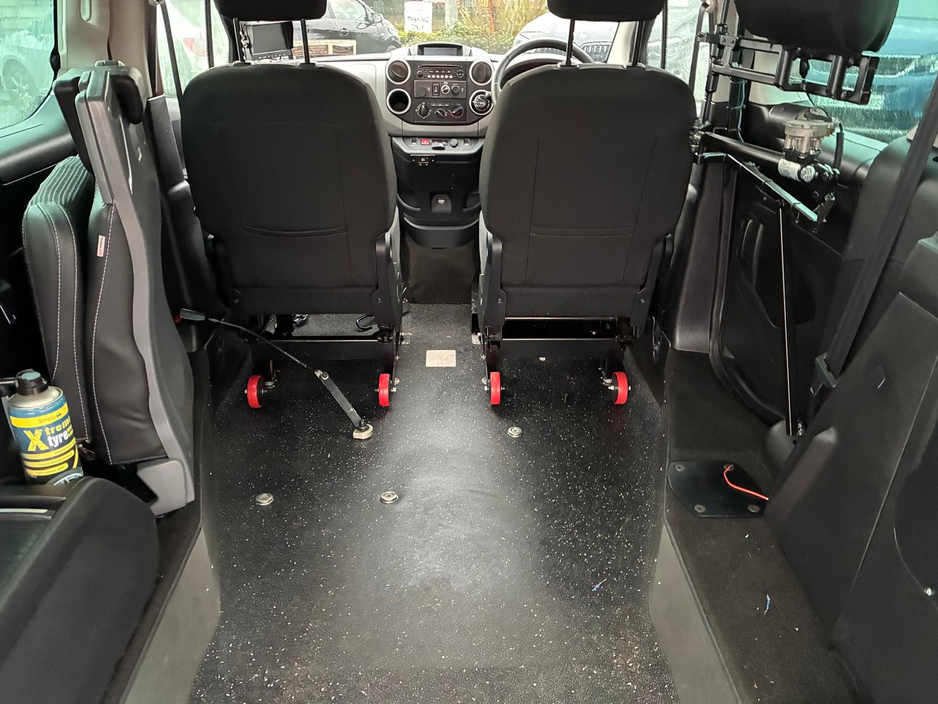 2018 Peugeot Partner Impulse (Private) €28,950