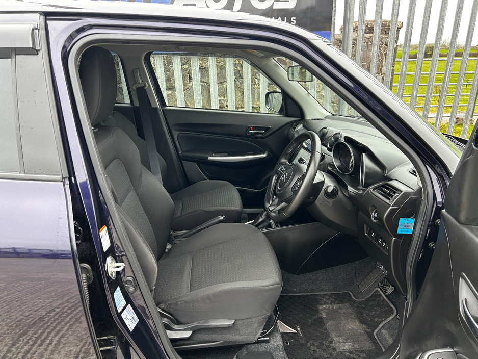 2020 Suzuki Swift - image 9