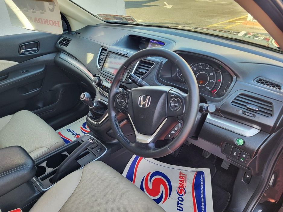 2016 Honda CR-V - image 7