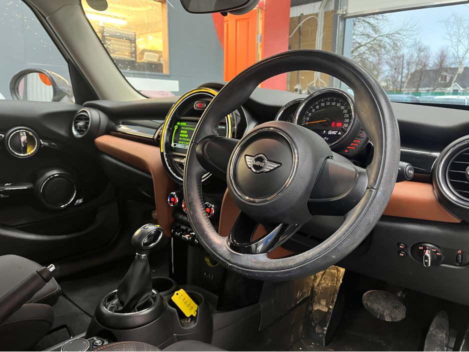 2017 MINI Cooper €15950! 2017 MINI COOPER 5DOORS 1.5 AUTOMATIC €15,950