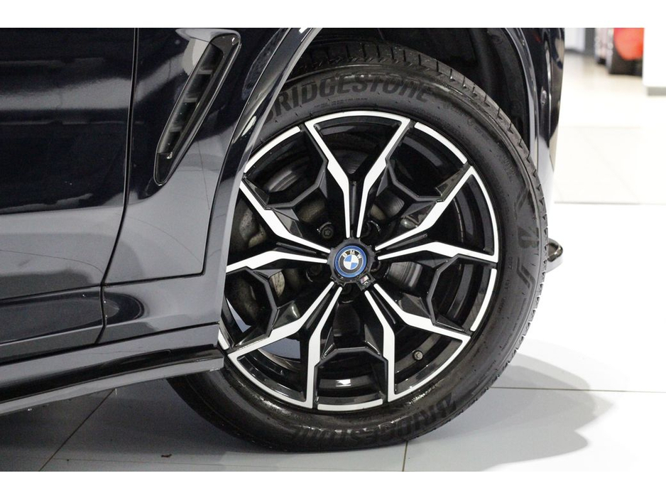 2022 BMW X3 30E M Sport xDrive €46,899