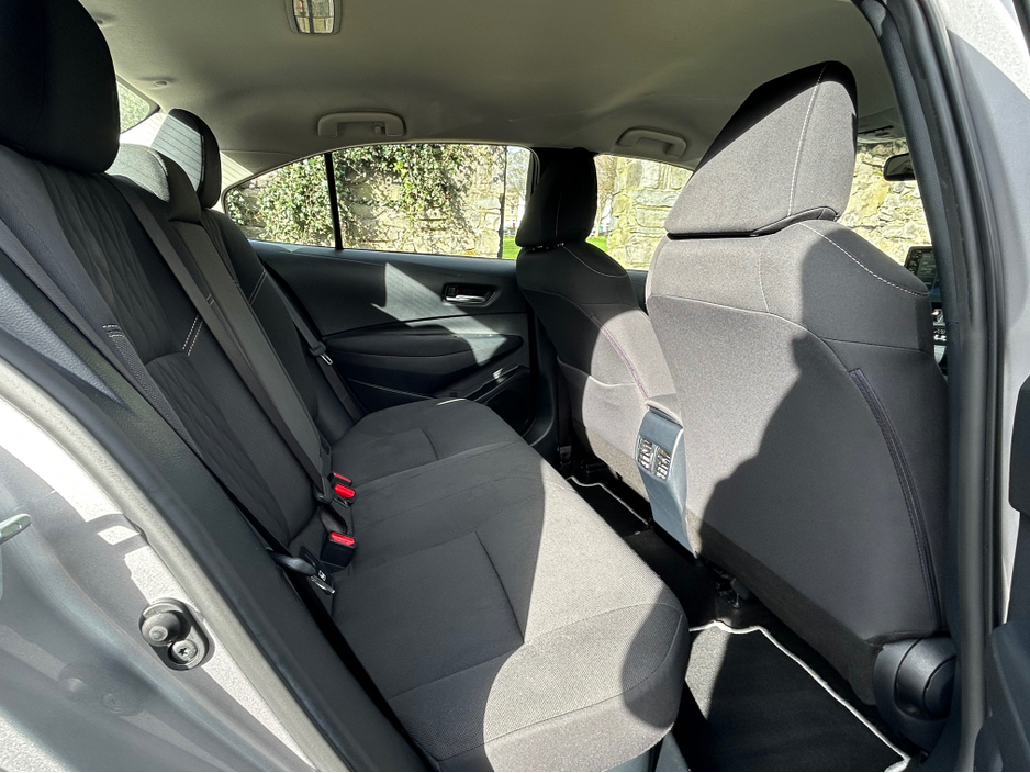 2021 Toyota Corolla - image 13