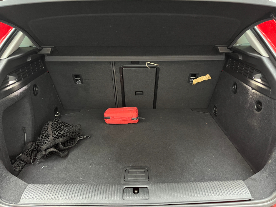 2015 Audi A3 - image 2