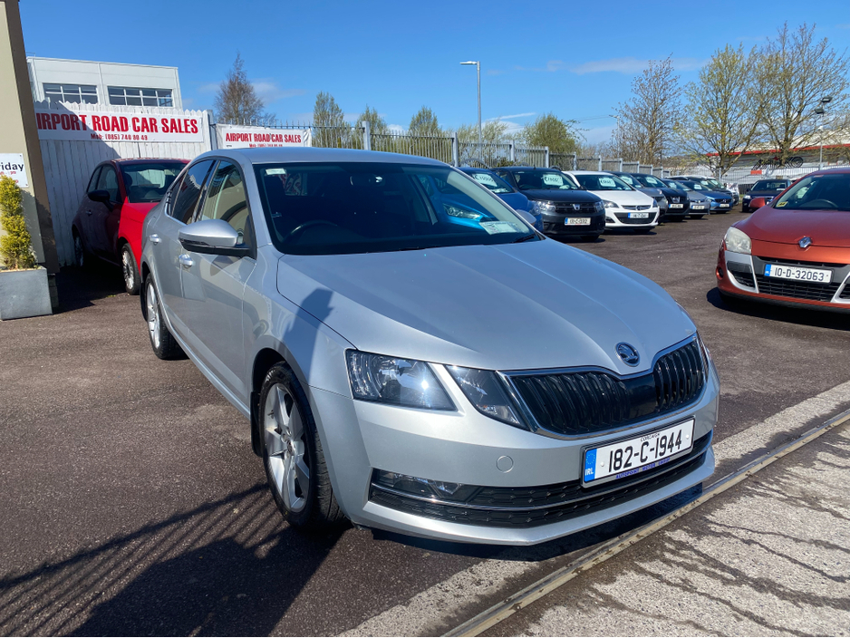 2018 Skoda Octavia - image 5