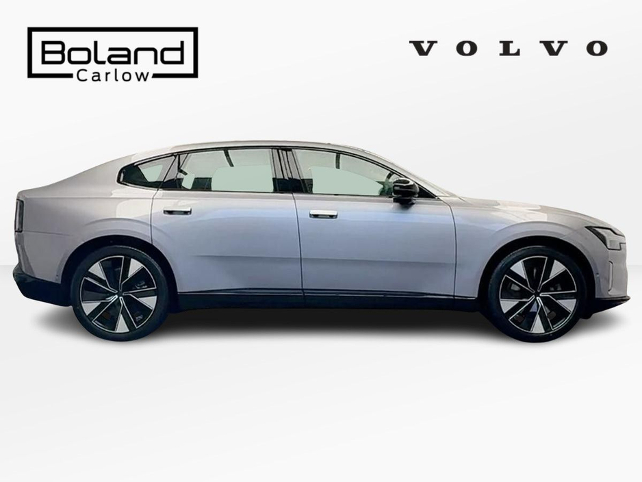 2026 Volvo ES90 - image 4
