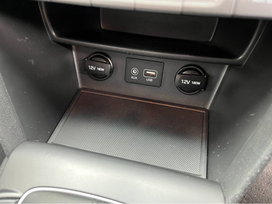 2018 Hyundai Kona - image 17