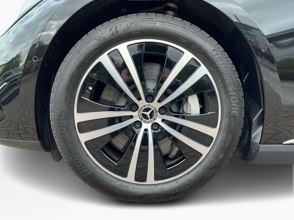 2025 Mercedes-Benz EQE - image 7