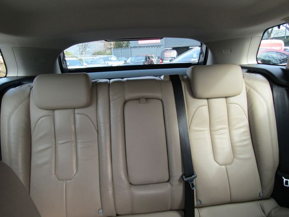 2014 Land Rover Range Rover Evoque - image 18