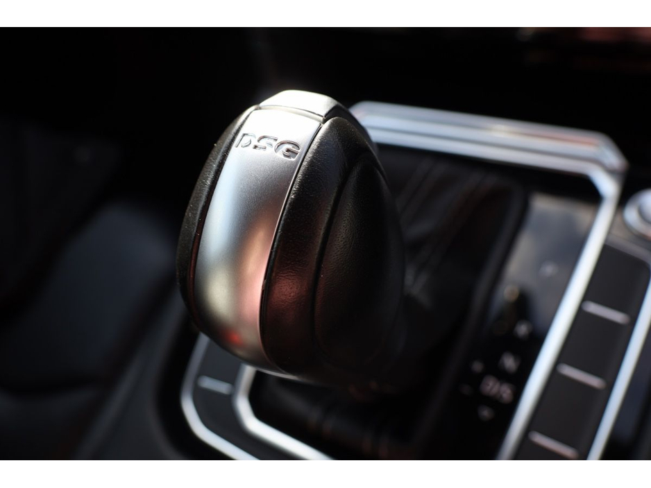 2018 Volkswagen Arteon - image 13