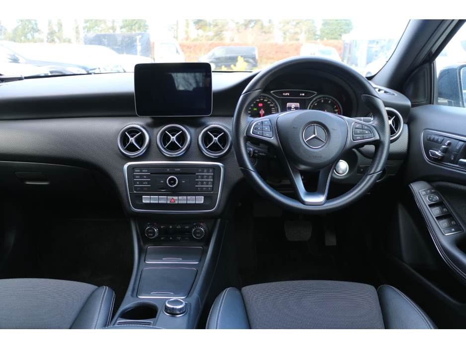 2017 Mercedes-Benz A Class A180 €15,995