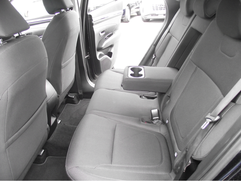 2021 Hyundai Tucson - image 12