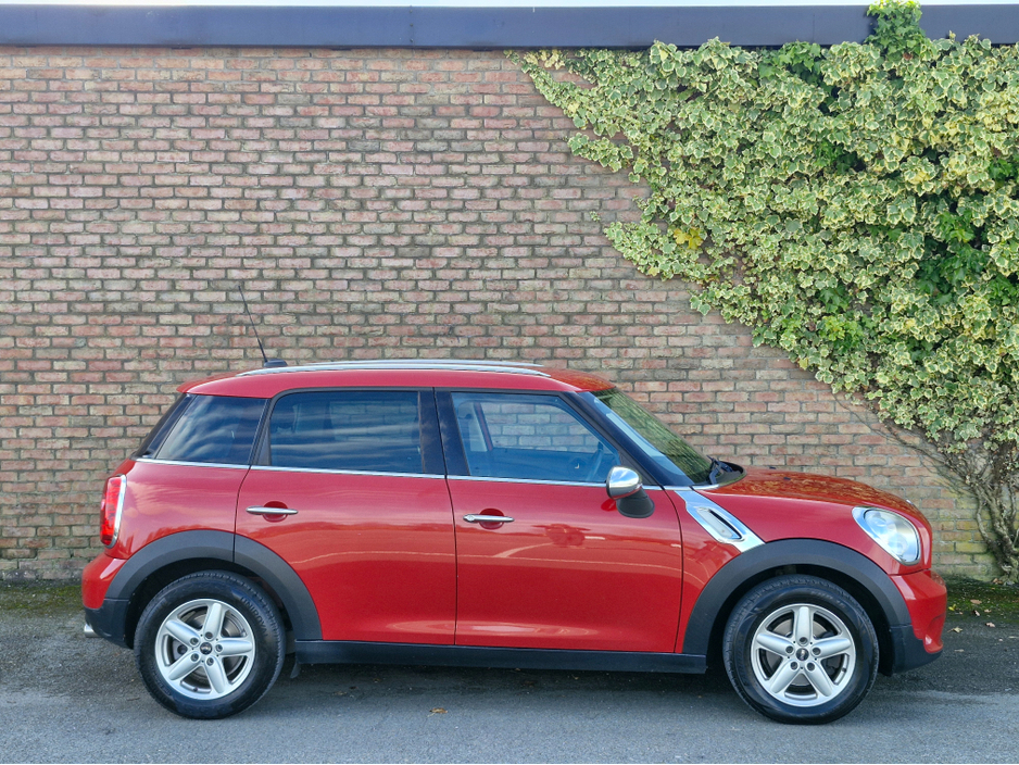2014 MINI Countryman - image 23