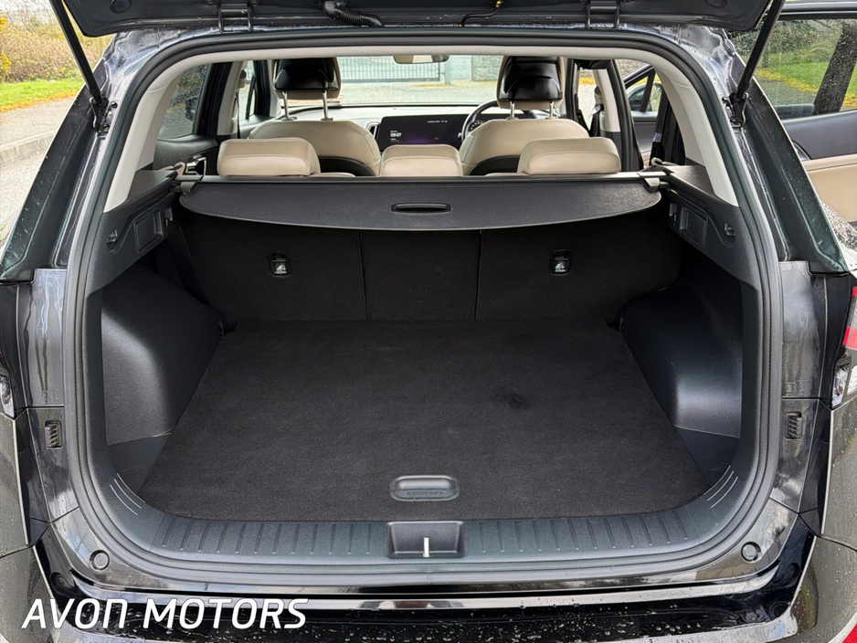 2023 Kia Sportage - image 22