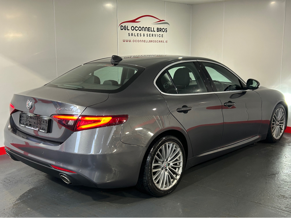 2017 Alfa Romeo Giulia 2.2JTD 180HP SUPER LUXURY 4DR AUTO €16,900