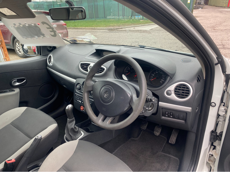 2012 Renault Clio III EXPRESSION 1.2 ETHANO SOLD €4,500