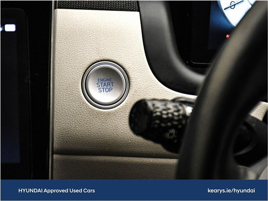 2022 Hyundai Tucson - image 20