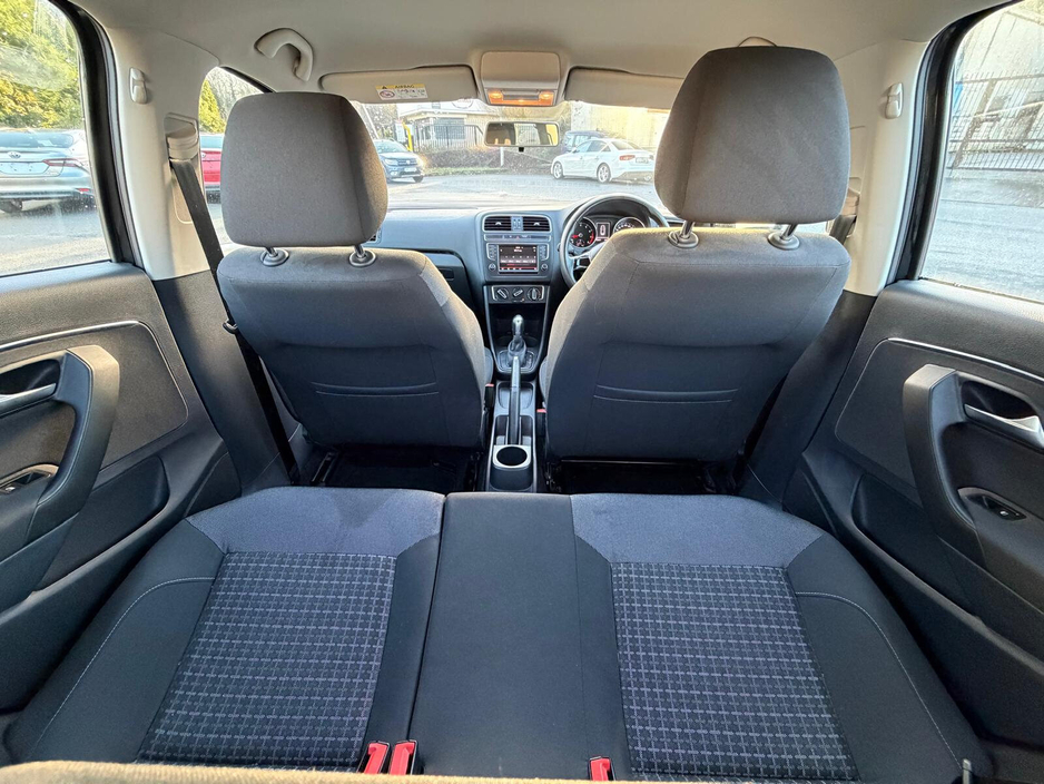 2015 Volkswagen Polo  €10,499