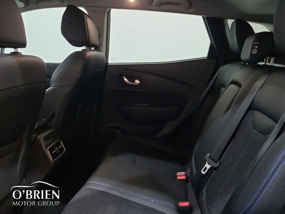 2020 Renault Kadjar - image 11