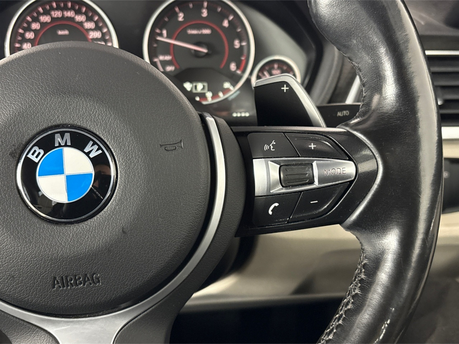 2018 BMW 4 Series M SPORT HARD TOP CONVERTIBLE**NEW 19" BLACK ALLOYS DUE**CREAM LEATHER HEATED MEMORY SEATS**DUAL CLIMATE**MULTIFUNCTIONAL STEERING WHEEL**HEATED NECK SCARF**PARKING SENSORS**SAT NAV**BLUETOOTH MEDIA** €29,995