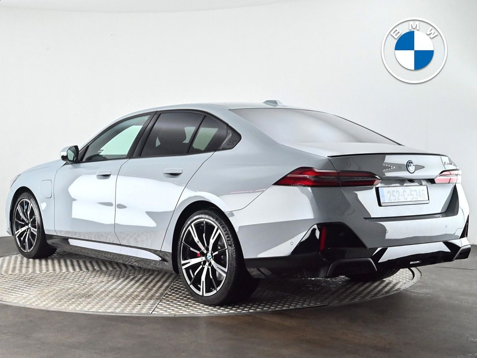 2025 BMW 5 Series 530e M Sport Pro Saloon €75,900