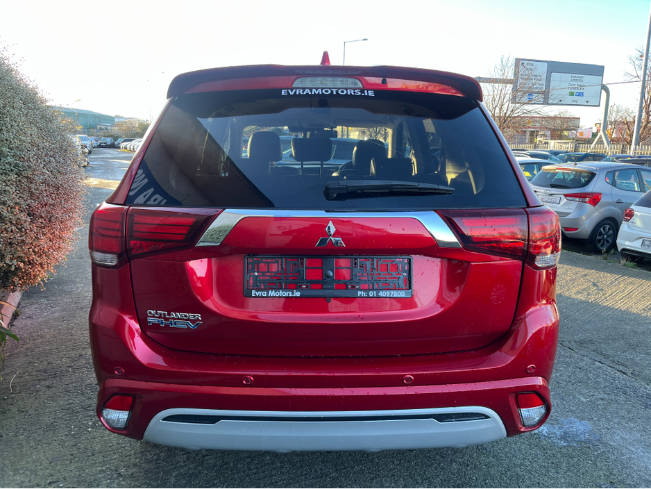 2020 Mitsubishi Outlander G 4WD HYBRID PLUG IN AUTOMATIC 2.4 PETROL //HIGH SPEC//LOW MILES//HALF LEATHER HEATED ELECTRIC SEATS//HEATED STEERING WHEEL// €24,950