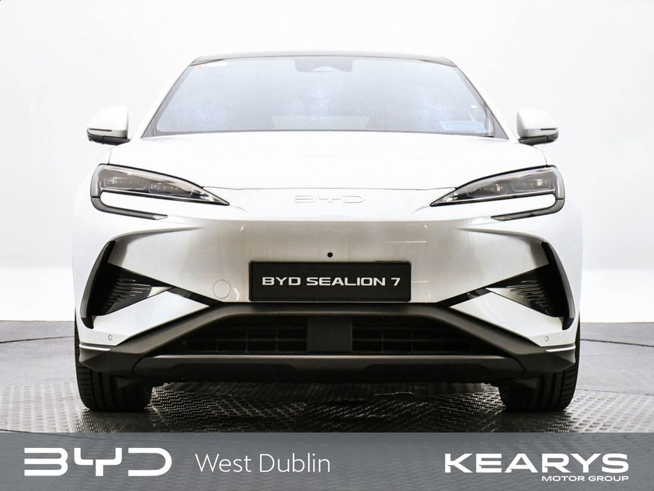 2026 BYD Sealion 7 - image 4