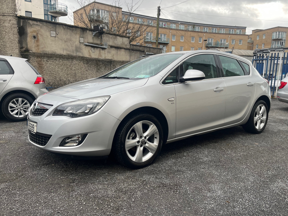2013 Opel Astra SRI 1.4 I 100PS 5DR €4,995