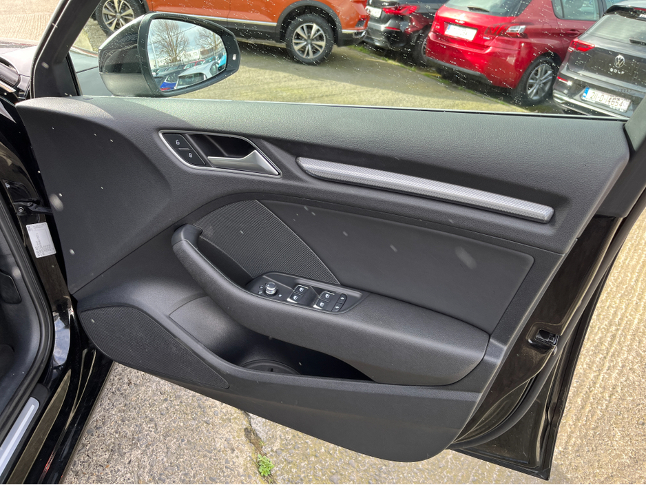 2016 Audi A3 - image 12