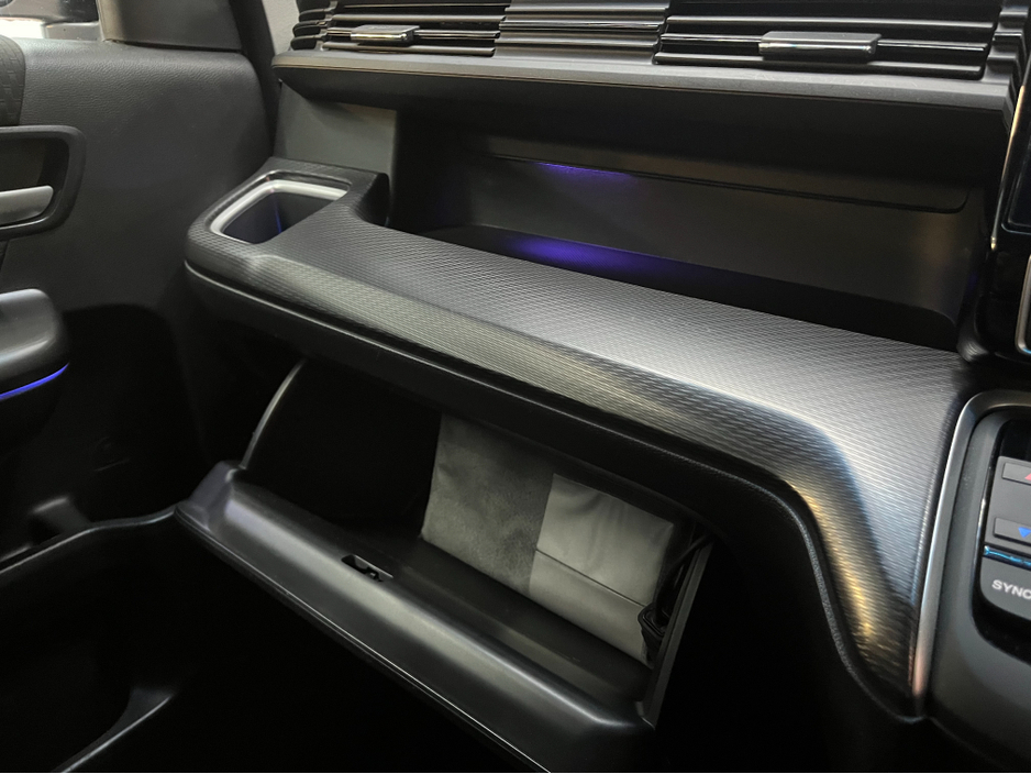 2019 Honda Stepwagon - image 20