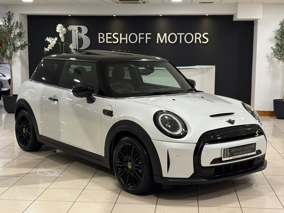2024 MINI Hatch LEVEL 3 COOPER S=PAN ROOF//LOW MILES//AS NEW=FULL MINI SERVICE HISTORY=TAILORED FINANCE PACKAGES AVAILABLE=TRADE IN’S WELCOME €25,995