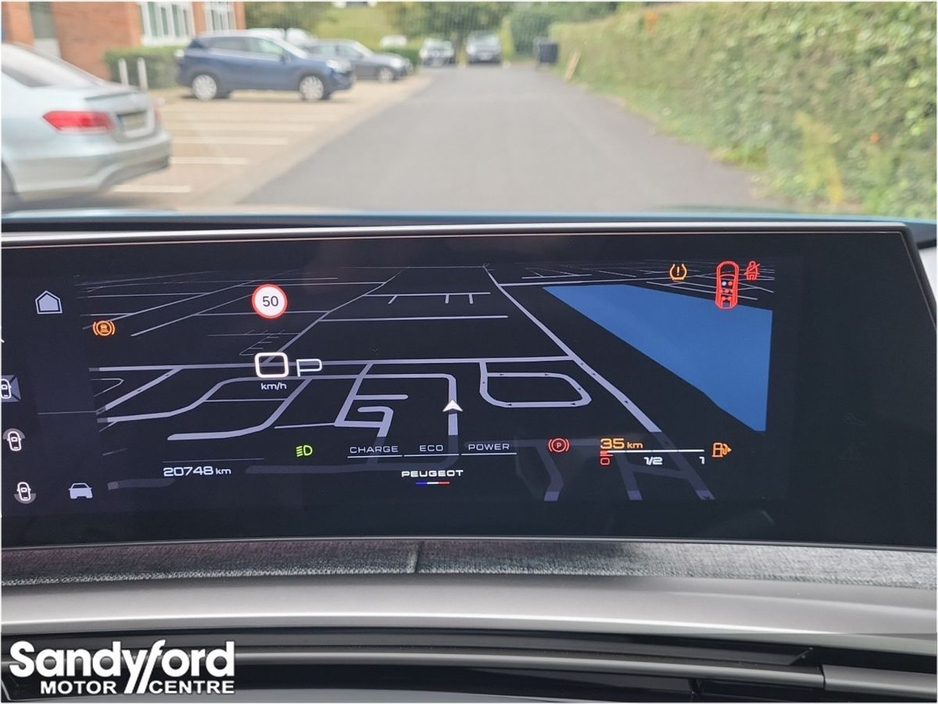 2025 Peugeot 5008 - image 16
