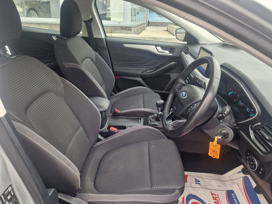2021 Ford Focus - image 16