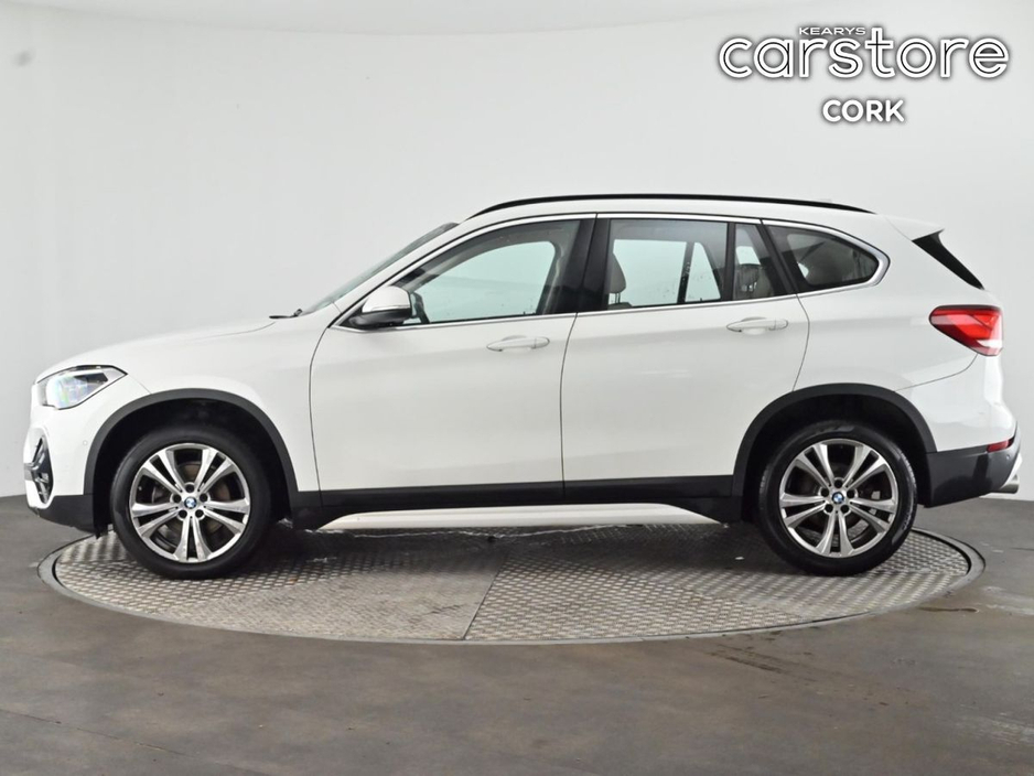 2020 BMW X1 - image 6