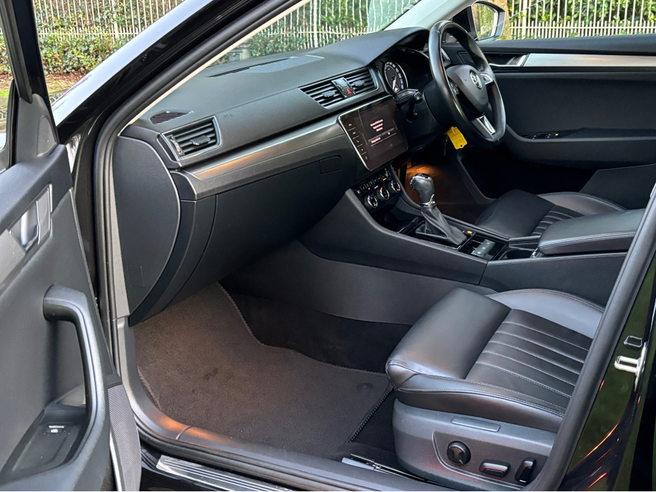 2017 Skoda Superb 1.6 TDI STYLE DSG COMBI €13,950