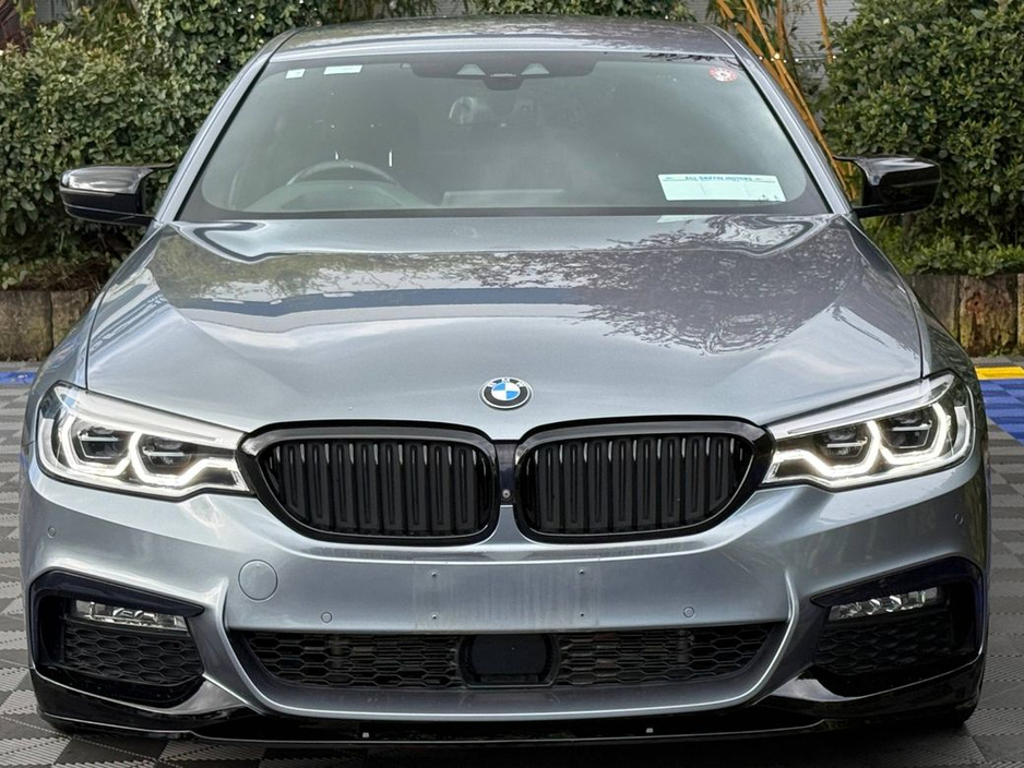2018 BMW 5 Series - image 16