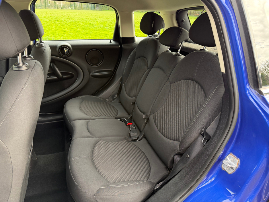 2014 MINI Countryman - image 23