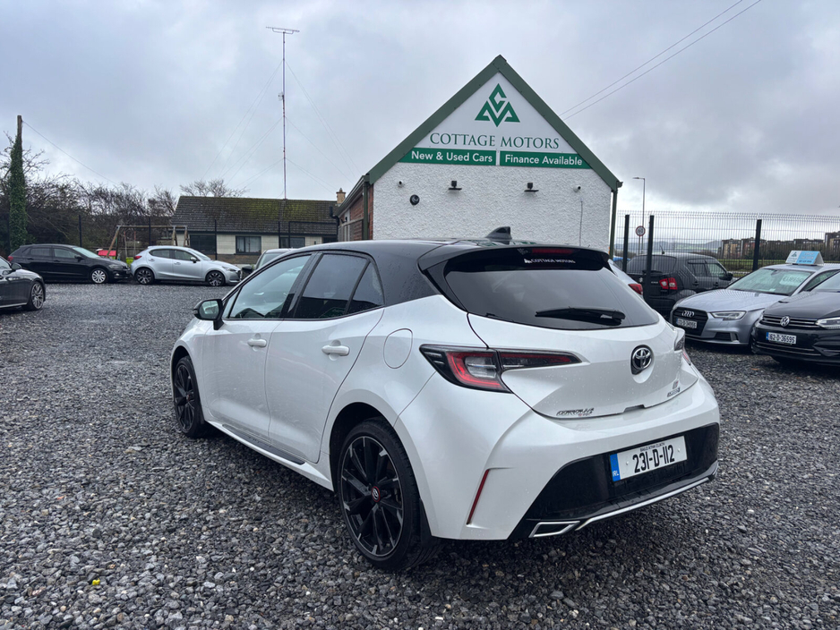 2023 Toyota Corolla 2.0 Hybrid GR Sport Hatchback €32,500