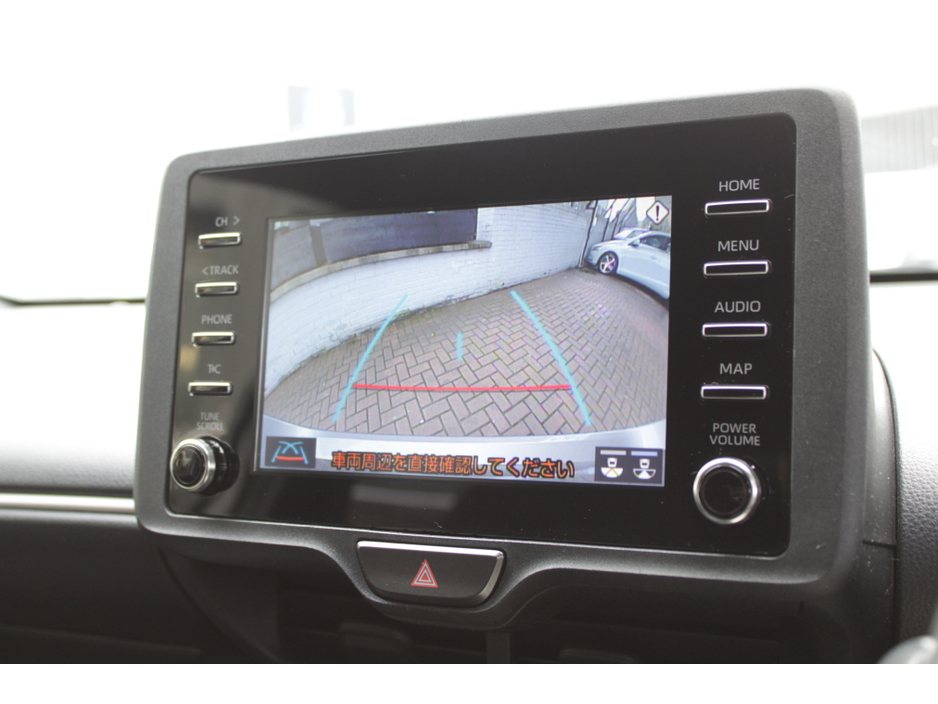 2021 Toyota Yaris - image 14