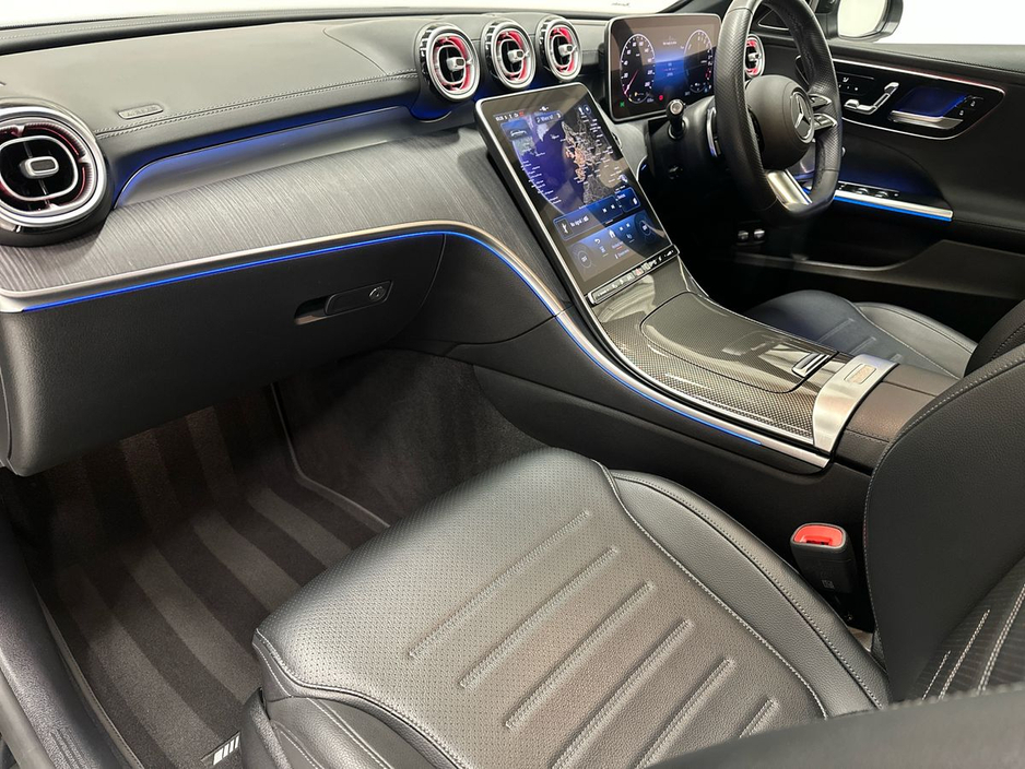 2024 Mercedes-Benz C Class - image 6